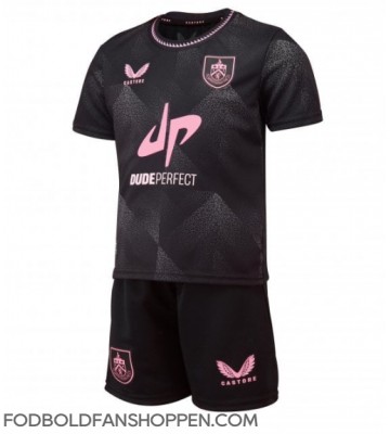 Burnley Josh Brownhill #8 Udebanetrøje Børn 2024-25 Kortærmet (+ Korte bukser)